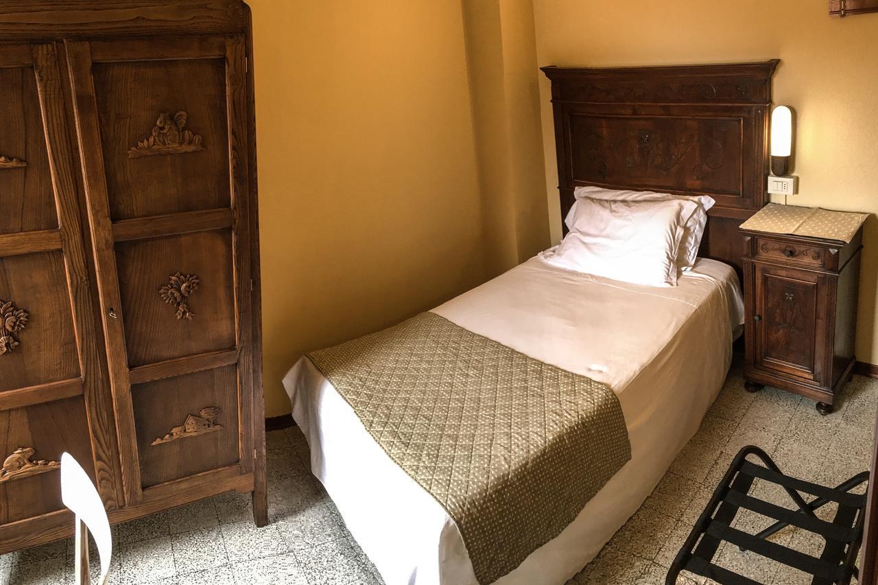 Albergo La Pace Pradleves Extérieur photo